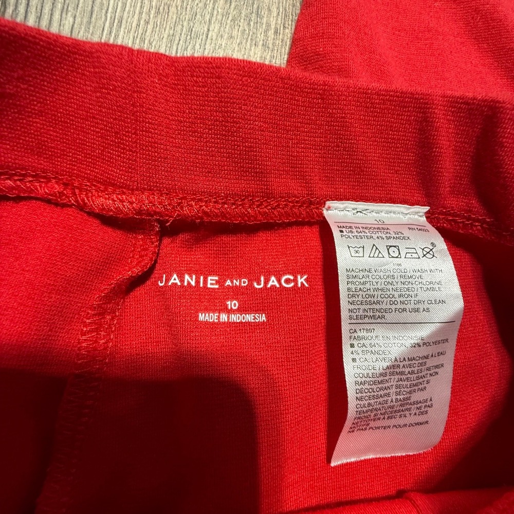 Preppy Janie and Jack Leggings Red Pintuck Heart Button Storybook Kids 10 - Picture 3 of 4